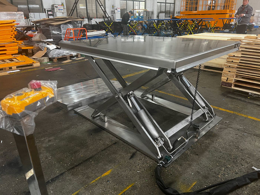 Stainless Steel Low Profile Scissor Lift Table For Food Medical Industry