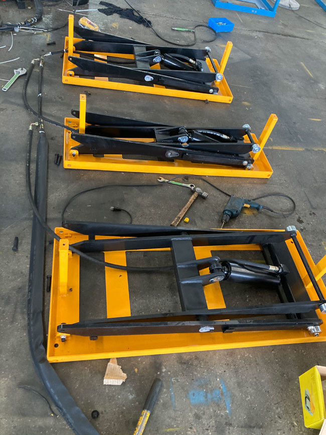 3000kg 3 Ton Triple Scissor Lift Table 48 X 96 Hydraulic For Pallet Good Loading 1